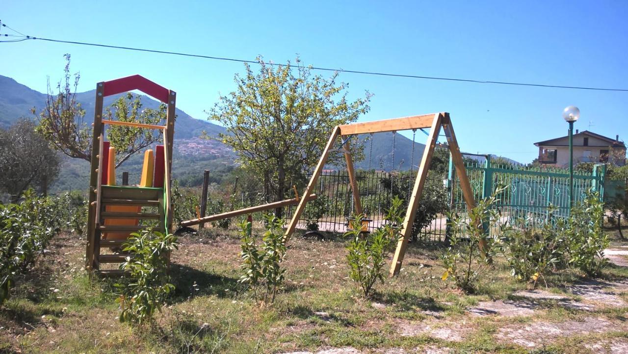 Agriturismo Macchia Dei Briganti - B&B Montefalcione Екстер'єр фото