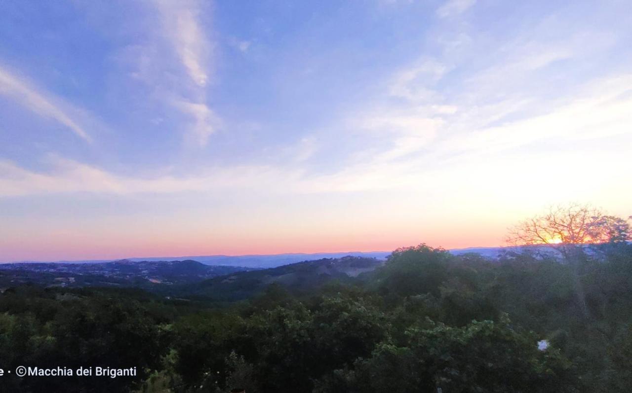 Agriturismo Macchia Dei Briganti - B&B Montefalcione Екстер'єр фото